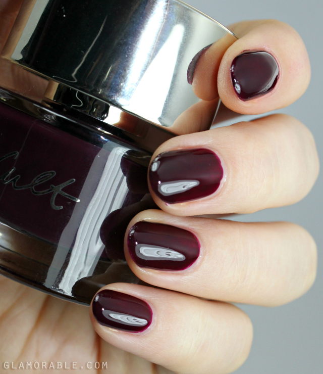 Smith & Cult Dark Like Me Swatches and Review >> http://ow.ly/FtX2G | via @glamorable
