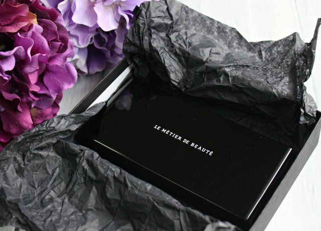 What's inside Le Metier de Beaute May 2015 Vault VIP box? A lovely 18-pan Sexy Eyes palette, which also goes by another name - Galore palette. Review and swatches can be found on my blog >>  http://bit.ly/1LbLawM  | via @glamorable