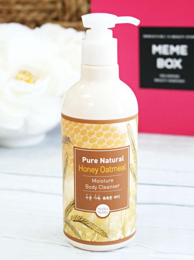 Do you like honey in your beauty products? Then you might want to check out my Memebox Honey Box Review! >>  http://bit.ly/1HzXGI0 | via @glamorable