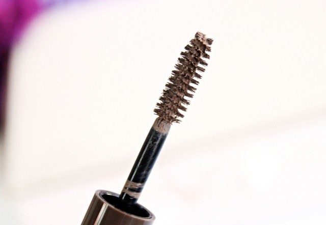 Memebox I'm Eyebrow Mascara in "01 Brownie" Review & Swatches >>  http://bit.ly/1dXOJM5 | via @glamorable