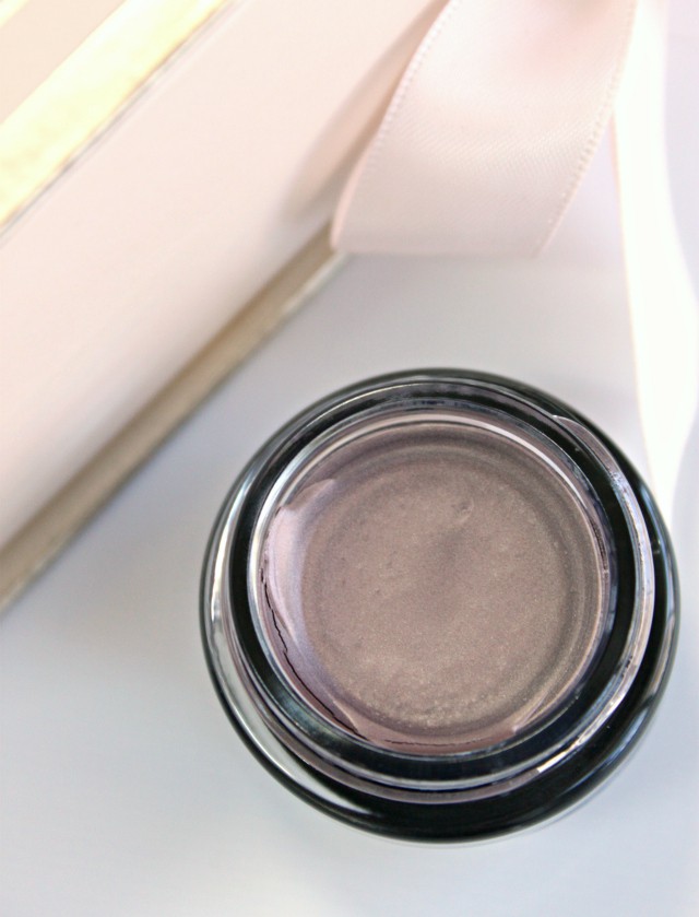 Maybelline Color Tattoo #130 Black Orchid Swatches & Review: Are you a fan of Maybelline's Color Tattoo cream shadows? I am now, after trying this Limited Edition shade from the latest Spring Collection >>  http://bit.ly/1HIt5rH | via @glamorable