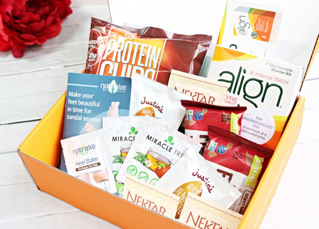 Bestowed Box July 2015 Review. Discover healthy snacks selected by a professional nutritionist Heather Bauer! >>  https://glamorable.com | via @glamorable