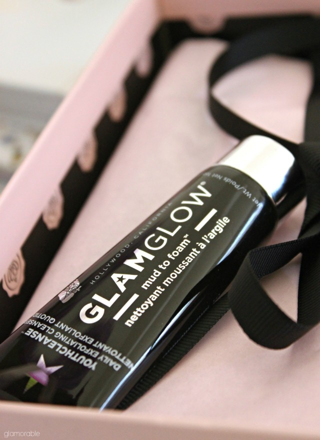 Glossybox August 2015 Unboxing & Review. Read more >> glamorable.com | via @glamorable