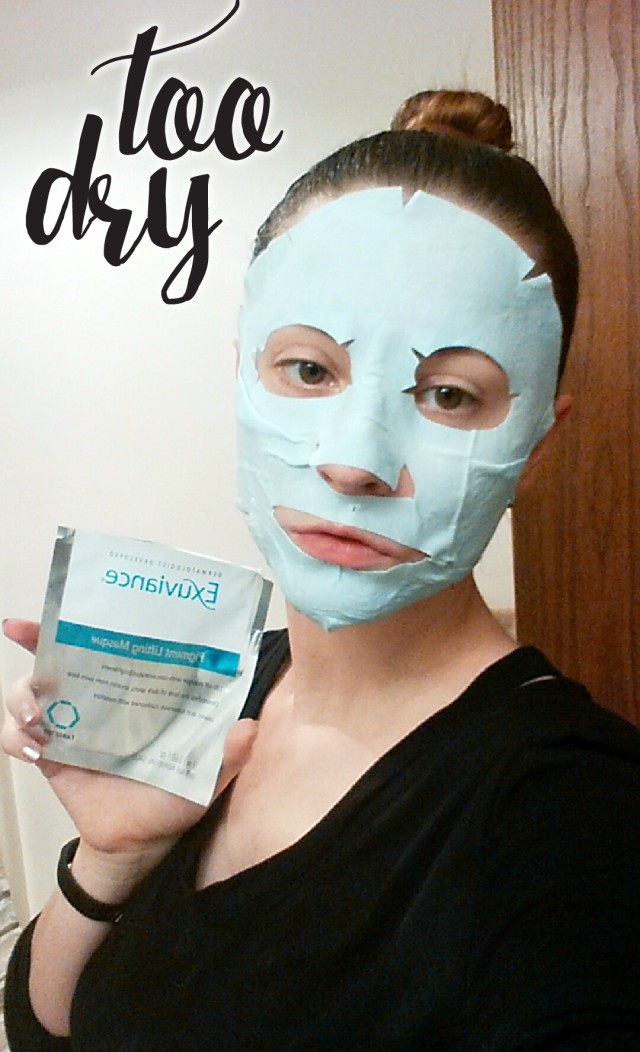 Exuviance Pigment Lifting Masque Review || How to treat sun spots, post-acne marks, and age spots. Fragrance-free sheet mask from Exuviance. Read more at >> www.glamorable.com | via @glamorable