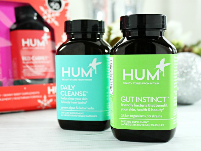 Holiday Gift Guide to the Best Vitamins and Supplements. Read more at >> www.glamorable.com | via @glamorable