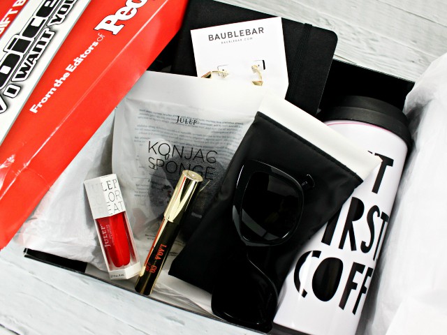 Limited Edition PEOPLE x The Voice Gift Box Review. Read more at >> www.glamorable.com | via @glamorable
