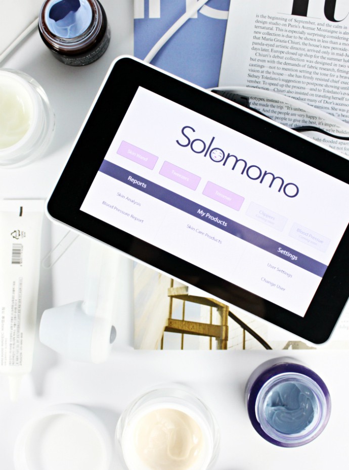 The Future of Skincare: Solomomo Skin Wand Review