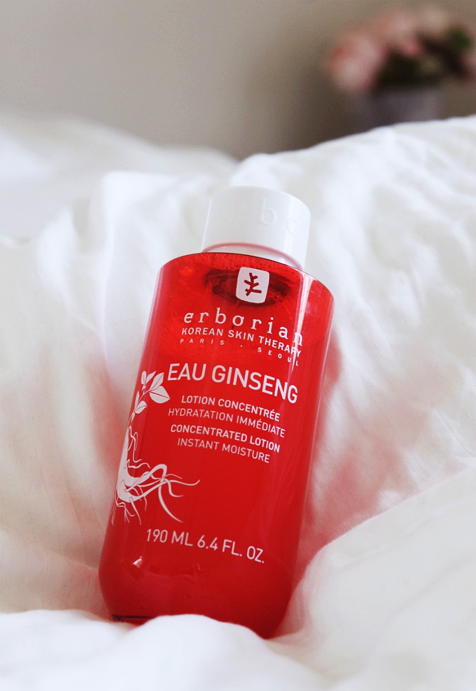 Korean skincare is all about moisturizing your skin! Check out my latest review of three Erborian Toners: Eau Ginseng, Yuza Double Lotion, Bamboo Matte Lotion 