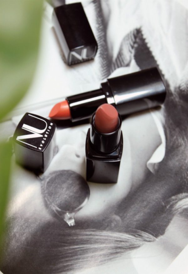 My Favorite Natural, Clean, NonToxic Lipsticks Glamorable