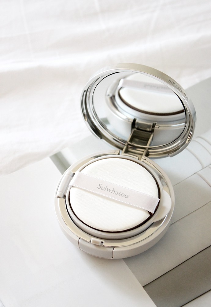 Sulwhasoo Perfecting Cushion Brightening No. 17 Light Beige Review & Swatches #kbeauty #amorepacific