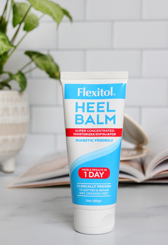Amazon.com: Flexitol Heel Balm, Rich Moisturizing & Exfoliating Foot Cream,  4 Oz Tube (Pack of 2) : Beauty & Personal Care