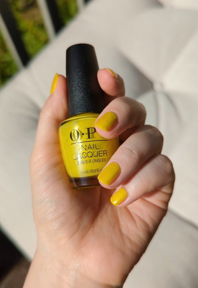 OPI Power of Hue Summer 2022 Collection Infinite Shine Bee Unapologetic Swatch Review