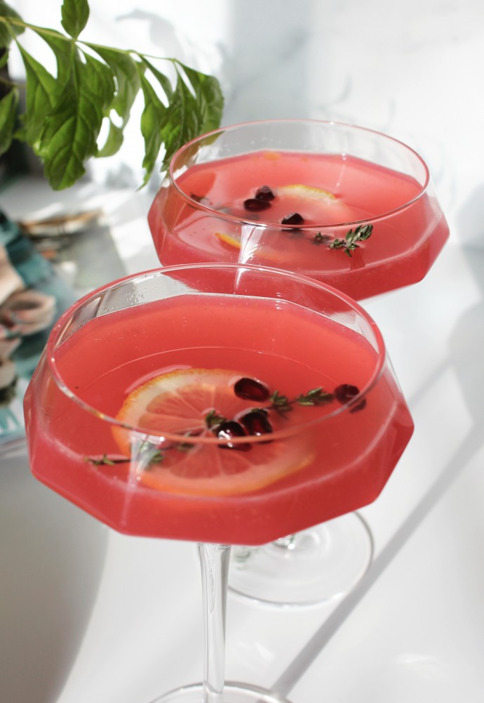 Alcohol-free mocktail recipe with pomegranate, grapefruit, and lemon juice.