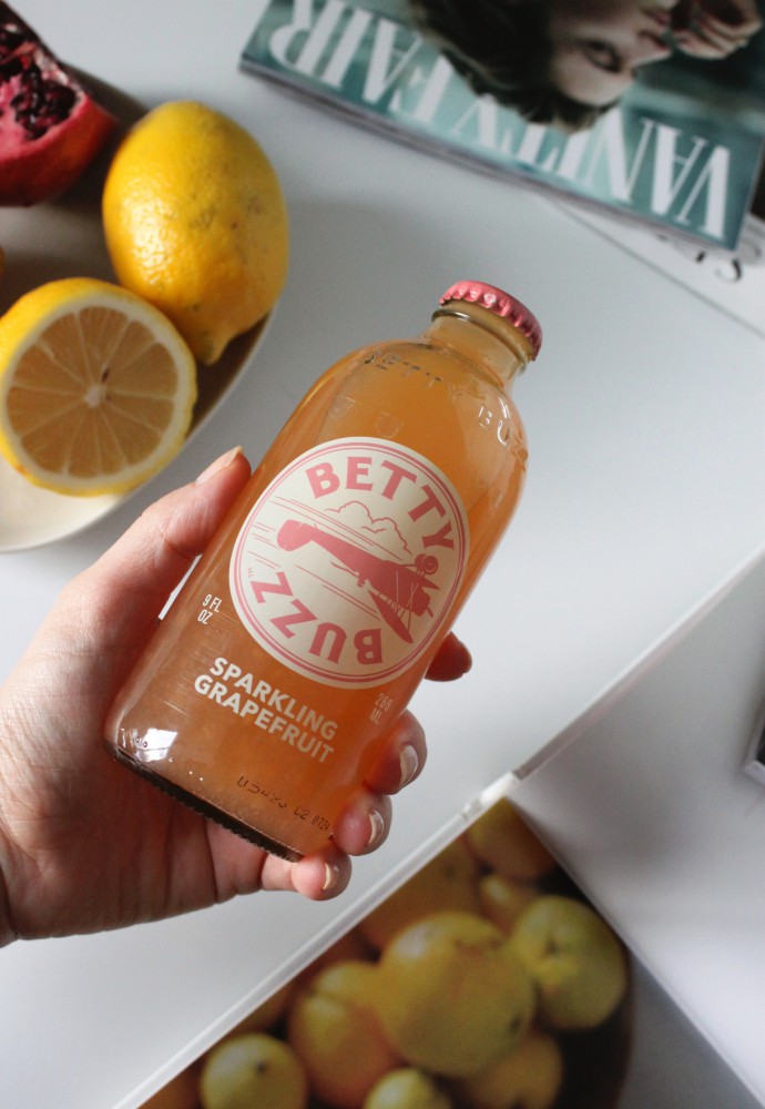 Alcohol-free mocktail recipe with pomegranate, grapefruit, and lemon juice.